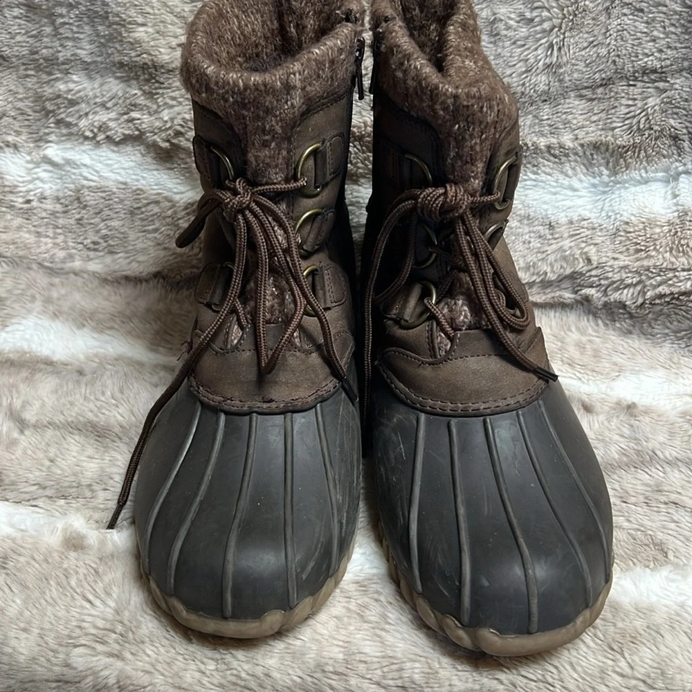 Baretraps fabulous waterproof duck boots